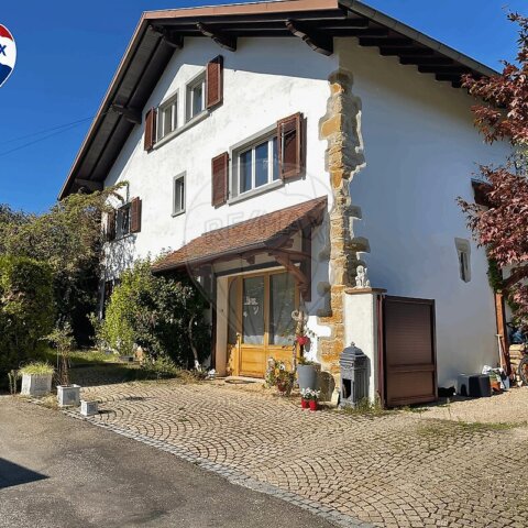 Maison 6 chambre(s) à vendre - Leymen