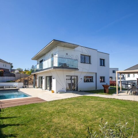 Maison 4 chambre(s) à vendre - Hagenthal-le-Haut