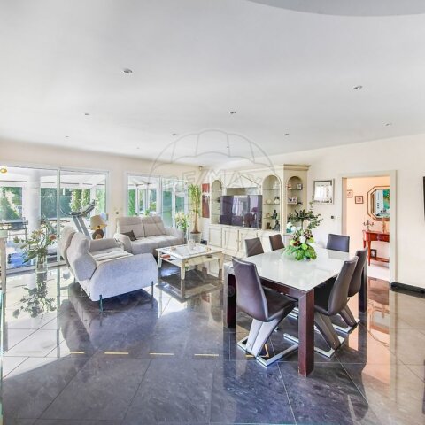 Maison 6 chambre(s) à vendre - Cernay