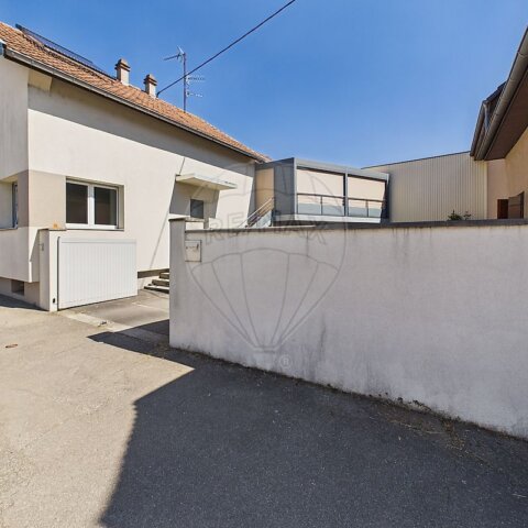 Maison 5 chambre(s) à vendre - Bartenheim