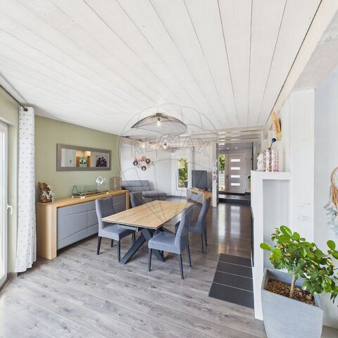 Maison 5 chambre(s) à vendre - Chavannes-sur-l'Étang